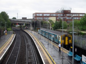 Togavgang på Vale of Glamorgan-banen står klar til avgang på Bridgend stasjon